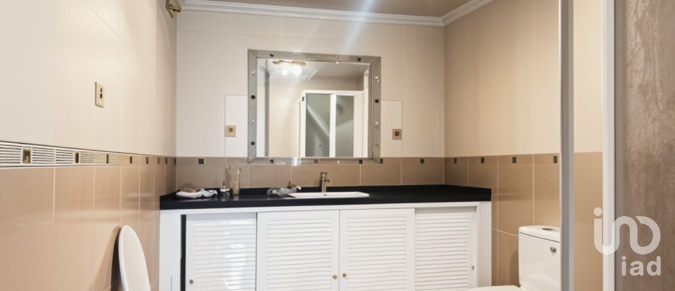 Piso 4 habitaciones de 90 m² en Sevilla (41010)