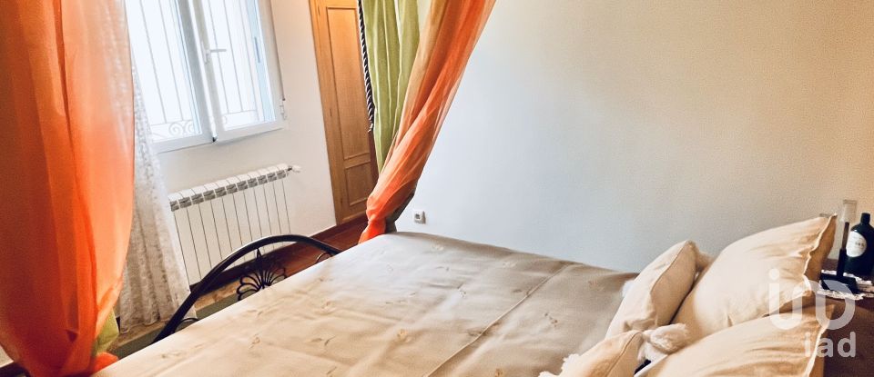 Casa 3 habitaciones de 146 m² en La Cañada (05294)