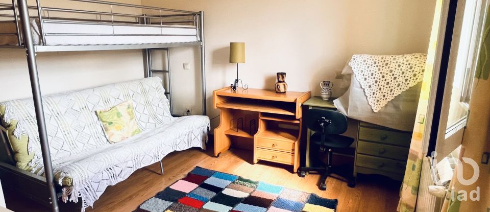 Casa 3 habitaciones de 146 m² en La Cañada (05294)