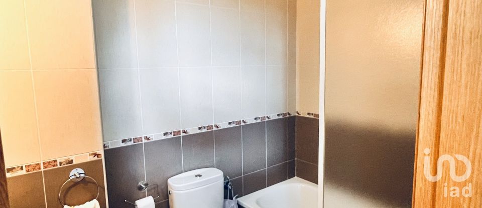 Casa 3 habitaciones de 146 m² en La Cañada (05294)