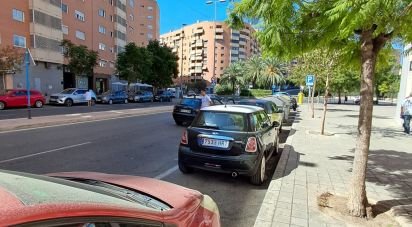 Shop / premises commercial of 60 m² in Alicante/Alacant (03005)