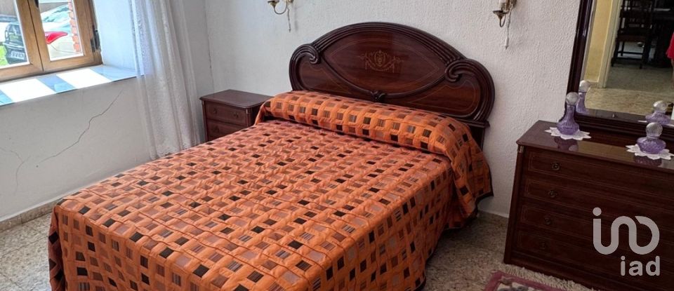 Maison 3 chambres de 195 m² à Castilfalé (24206)