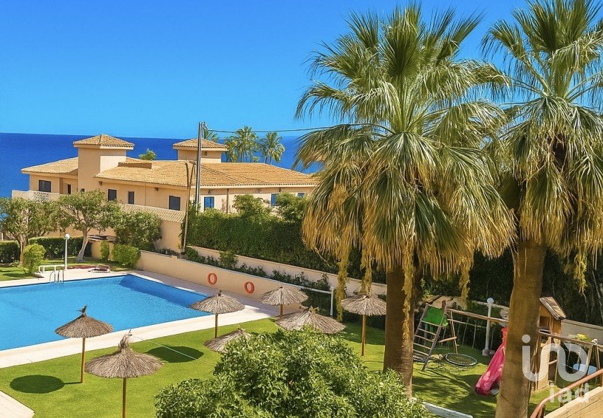 Piso 3 habitaciones de 80 m² en Alicante/Alacant (03540)