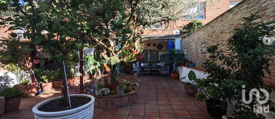 Maison 4 chambres de 241 m² à Sant Llorenç d'Hortons (08791)