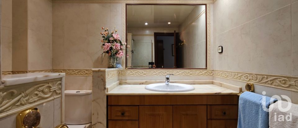 Maison 4 chambres de 241 m² à Sant Llorenç d'Hortons (08791)