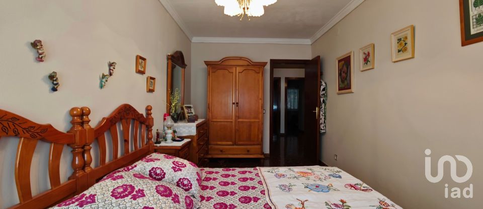 Maison 4 chambres de 241 m² à Sant Llorenç d'Hortons (08791)