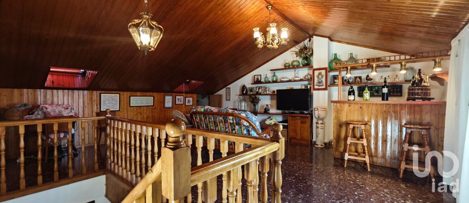 Maison 4 chambres de 241 m² à Sant Llorenç d'Hortons (08791)