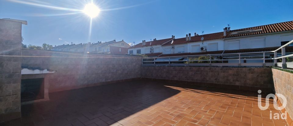 Maison 4 chambres de 241 m² à Sant Llorenç d'Hortons (08791)