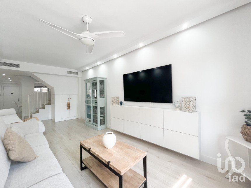 House/villa 4 bedrooms of 169 m² in Málaga (29010)