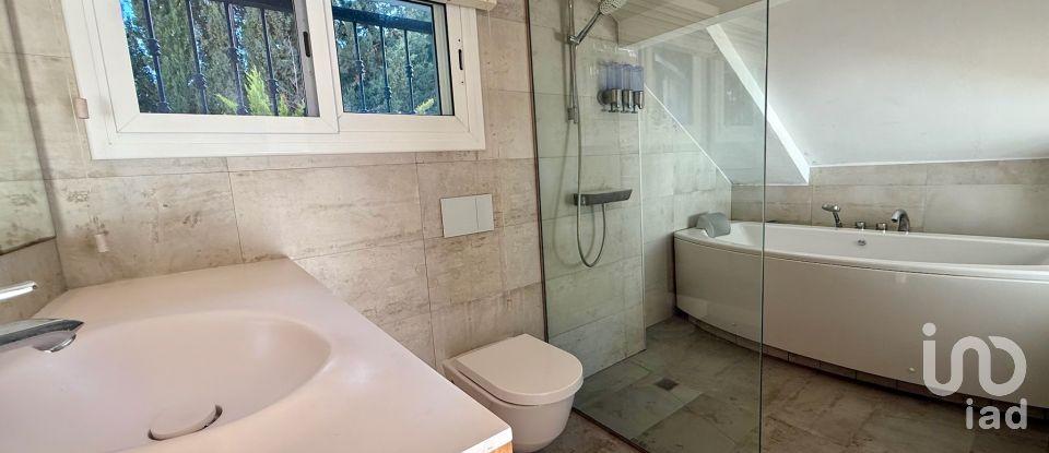 Habitatge unifamiliar  4 habitacions de 170 m² a Arenys de Munt (08358)