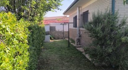 House 3 bedrooms of 83 m² in León (24007)