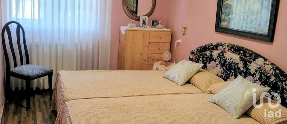 Maison 3 chambres de 83 m² à León (24007)