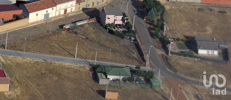 Maison 3 chambres de 83 m² à León (24007)