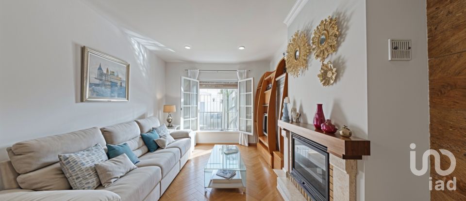 Casa 3 habitaciones de 105 m² en Chiclana de la Frontera (11130)