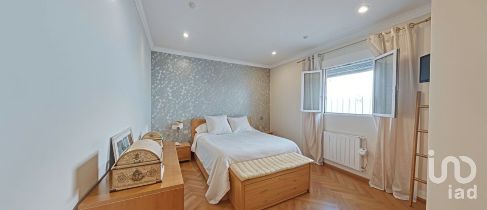 Casa 3 habitaciones de 105 m² en Chiclana de la Frontera (11130)