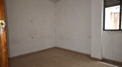 Piso 4 habitaciones de 111 m² en Oliva (46780)