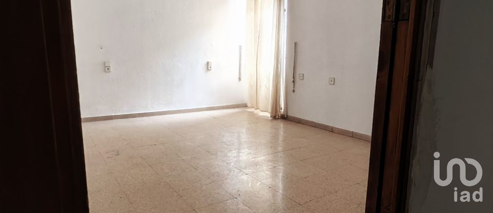 Piso 4 habitaciones de 111 m² en Oliva (46780)