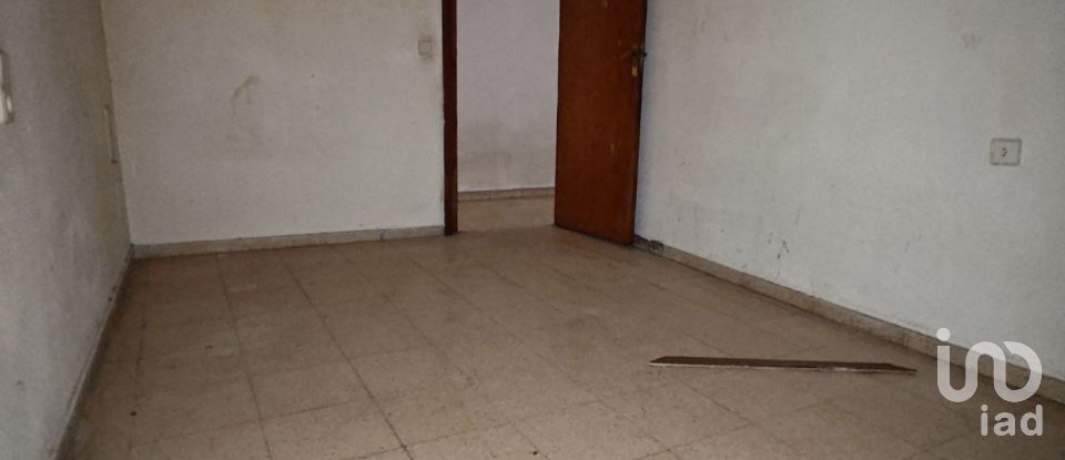 Piso 4 habitaciones de 111 m² en Oliva (46780)