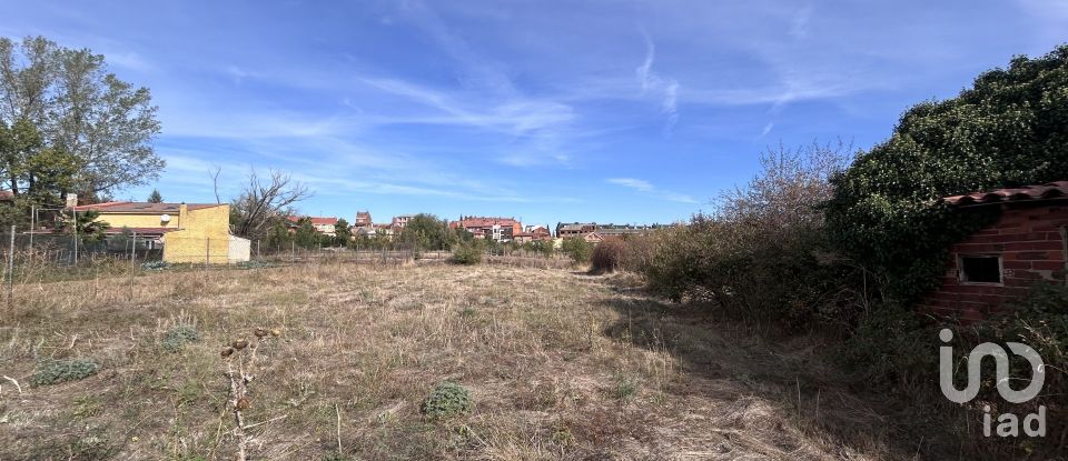 Terreno de 1.002 m² en San Andrés del Rabanedo (24010)