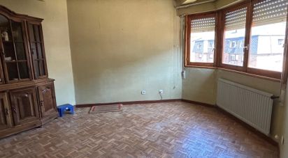 Apartment 3 bedrooms of 70 m² in La Pola de Gordón (24600)