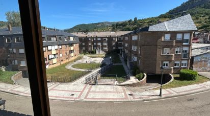 Apartment 3 bedrooms of 70 m² in La Pola de Gordón (24600)