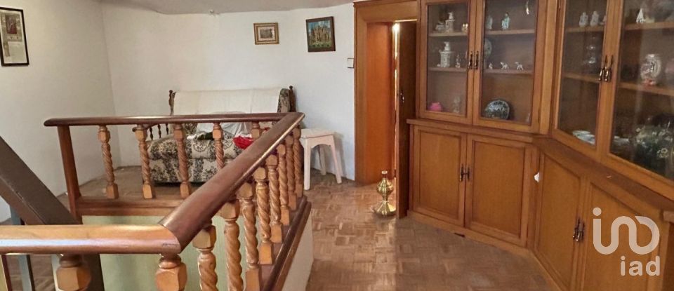 Appartement 3 chambres de 70 m² à La Pola de Gordón (24600)