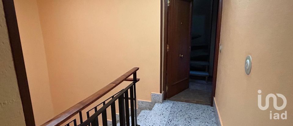 Appartement 3 chambres de 70 m² à La Pola de Gordón (24600)