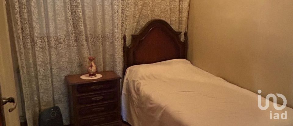 Appartement 3 chambres de 70 m² à La Pola de Gordón (24600)