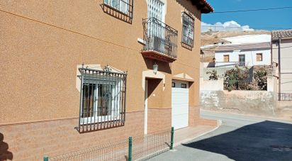 House 4 bedrooms of 137 m² in Villanueva de las Torres (18539)