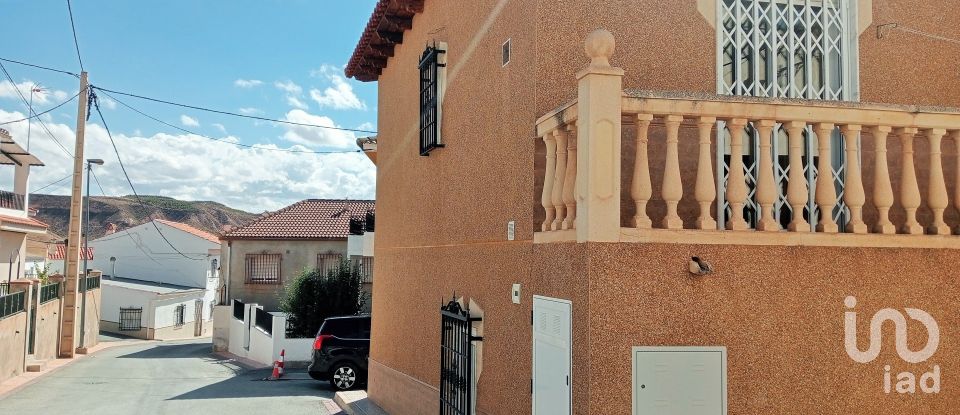 Casa 4 habitaciones de 137 m² en Villanueva de las Torres (18539)