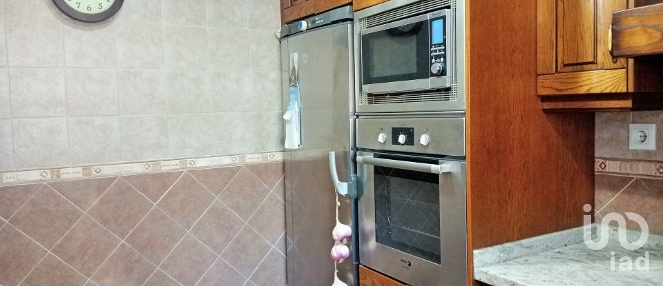 Casa 4 habitaciones de 137 m² en Villanueva de las Torres (18539)