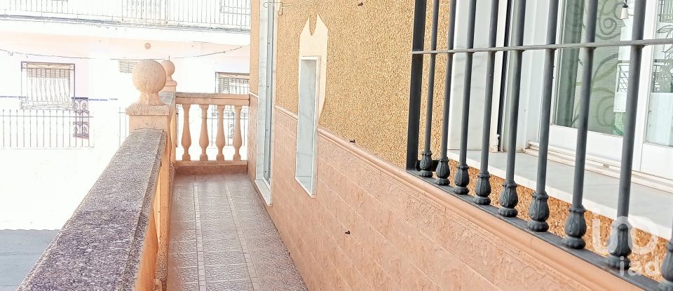 Casa 4 habitaciones de 137 m² en Villanueva de las Torres (18539)