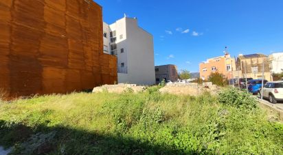 Terreno urbano de 450 m² en Roquetes (43520)