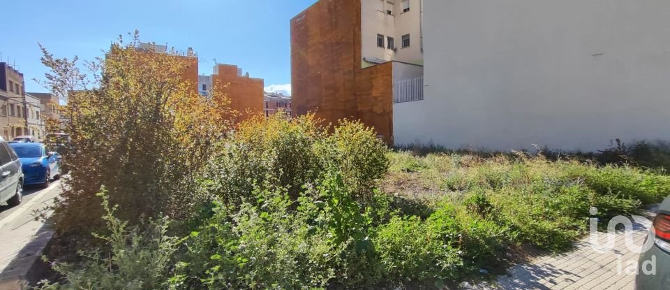 Building plot of 450 m² in Roquetes (43520)