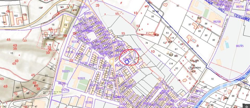 Building plot of 450 m² in Roquetes (43520)