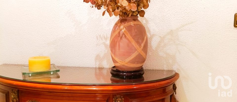 Àtic 4 habitacions de 94 m² a Mataró (08302)