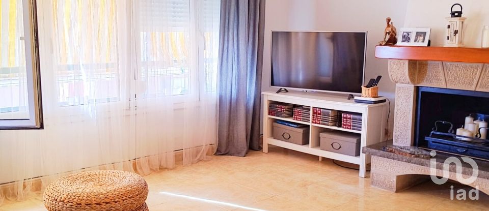 Àtic 4 habitacions de 94 m² a Mataró (08302)