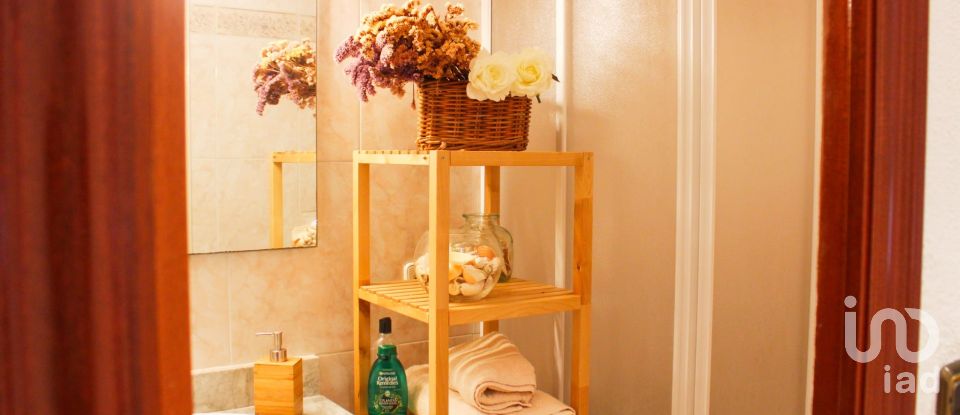 Àtic 4 habitacions de 94 m² a Mataró (08302)