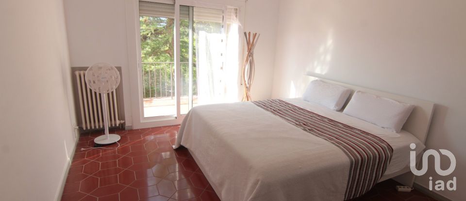 Casa de muntanya 6 habitacions de 444 m² a Cabrils (08348)