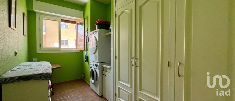 Cottage 4 bedrooms of 500 m² in Sax (03630)