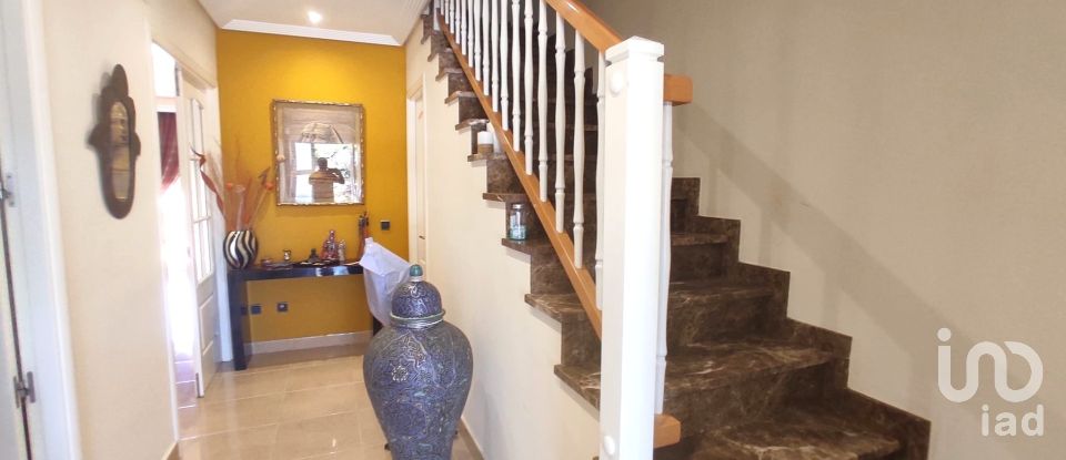 Casa 4 habitaciones de 236 m² en El Vendrell (43700)