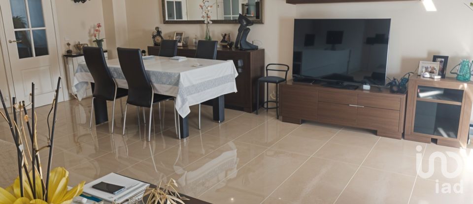 Casa 4 habitaciones de 236 m² en El Vendrell (43700)