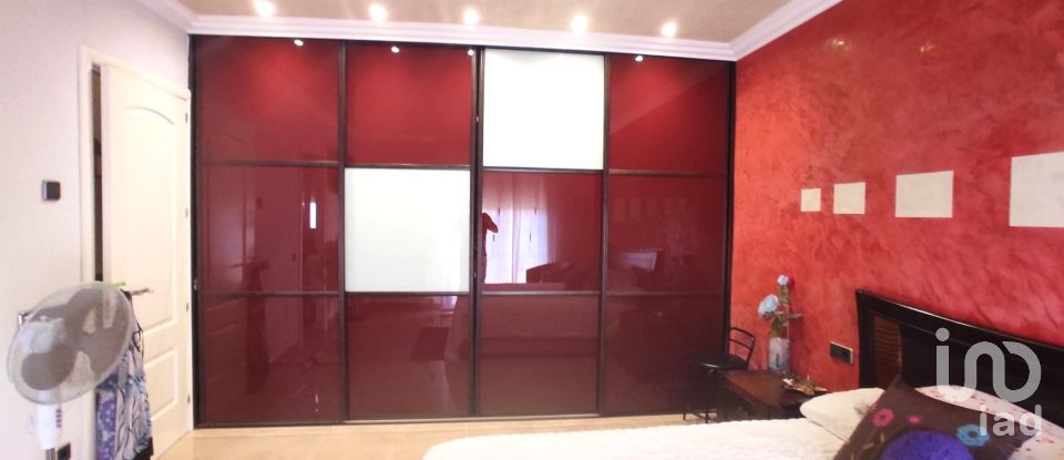 Casa 4 habitaciones de 236 m² en El Vendrell (43700)