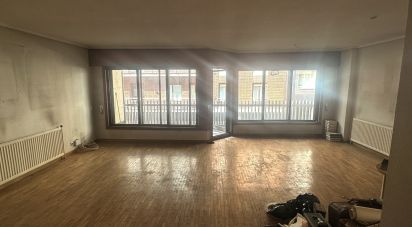 Apartment 4 bedrooms of 160 m² in León (24001)