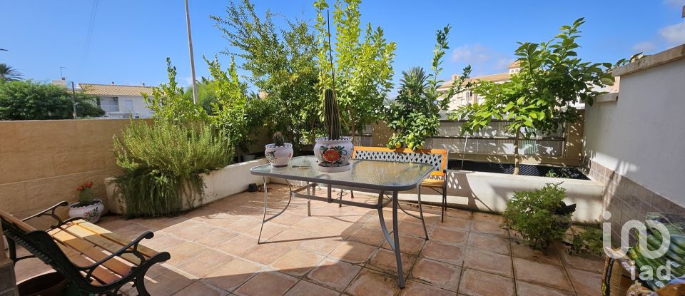 Casa 3 habitaciones de 146 m² en Calabardina (30889)