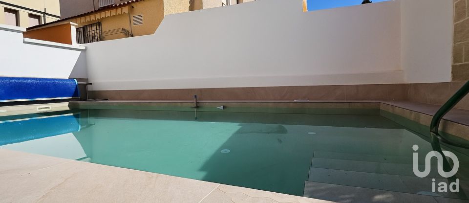 Casa 3 habitaciones de 146 m² en Calabardina (30889)