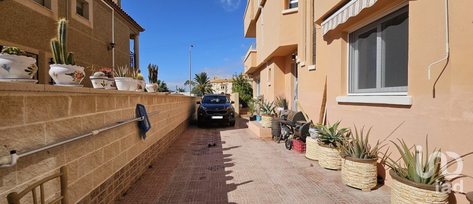 Casa 3 habitaciones de 146 m² en Calabardina (30889)