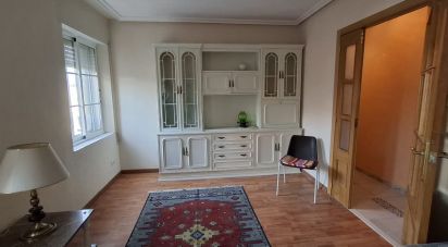 Apartment 1 bedroom of 58 m² in Astorga (24700)