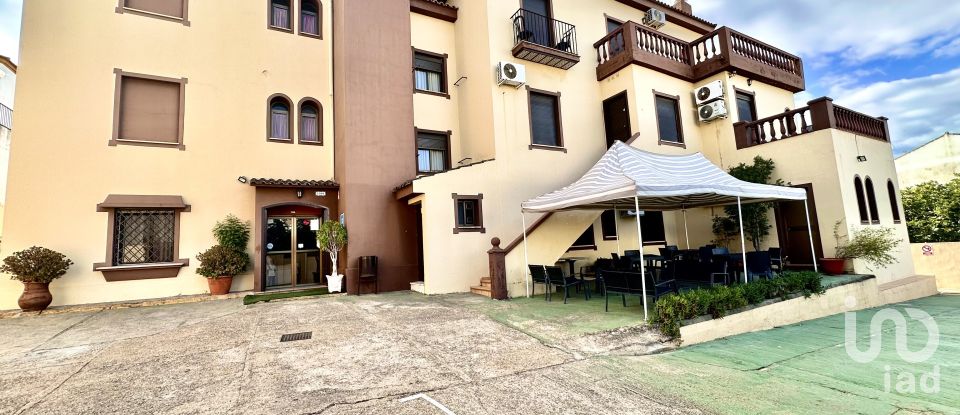 Hotel 2* of 624 m² in Ayamonte (21400)