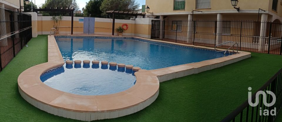 Àtic 2 habitacions de 72 m² a Formentera del Segura (03179)